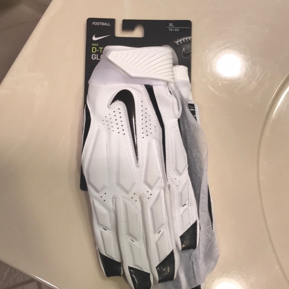 tight end gloves nike